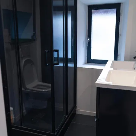 Charming Old Town Apartment, Steps Away From The * Annecy