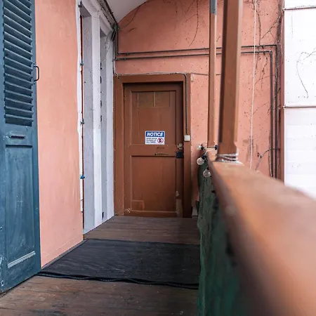 Charming Old Town Apartment, Steps Away From The Lejlighed *
